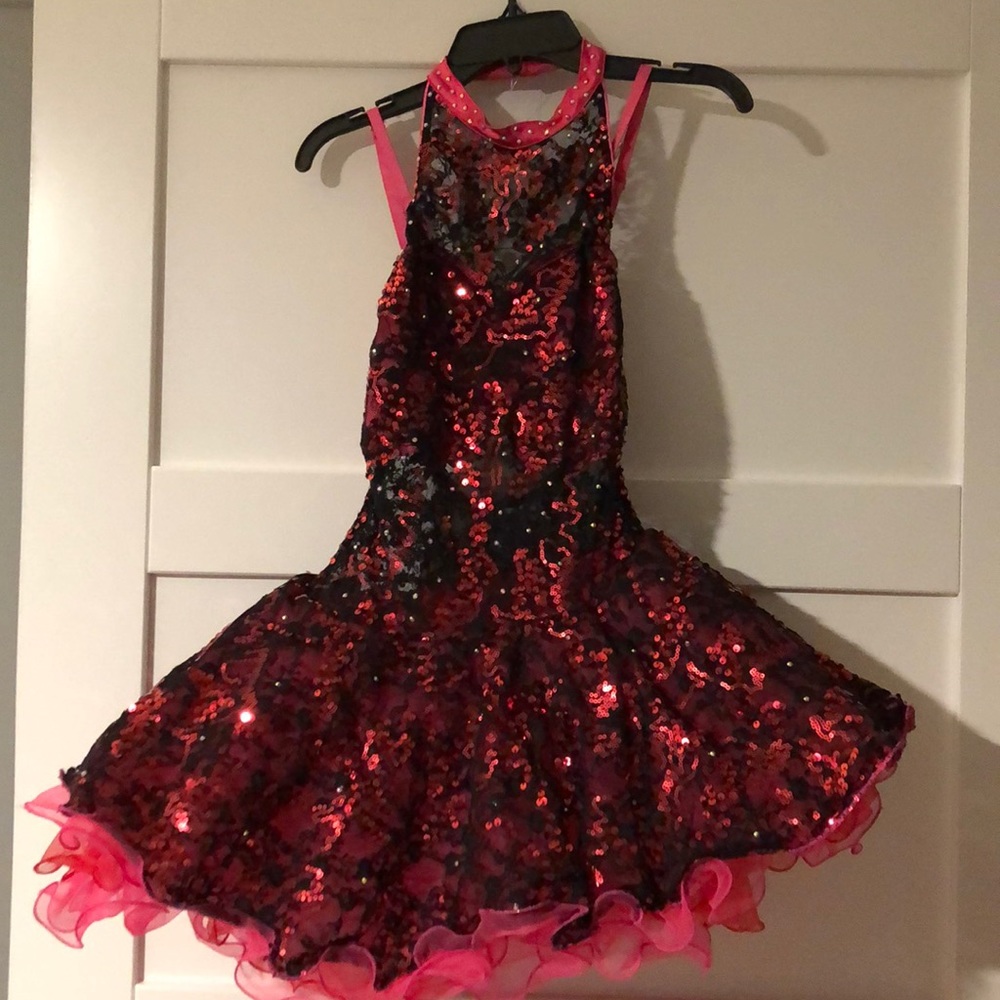 10th house black and pink jazz costume